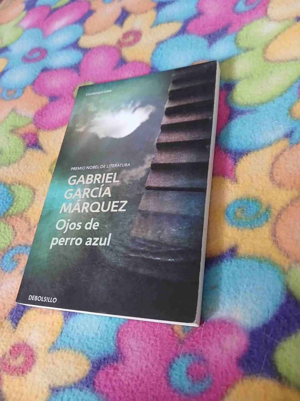 Libro Ojos de perro azul - miniatura 2