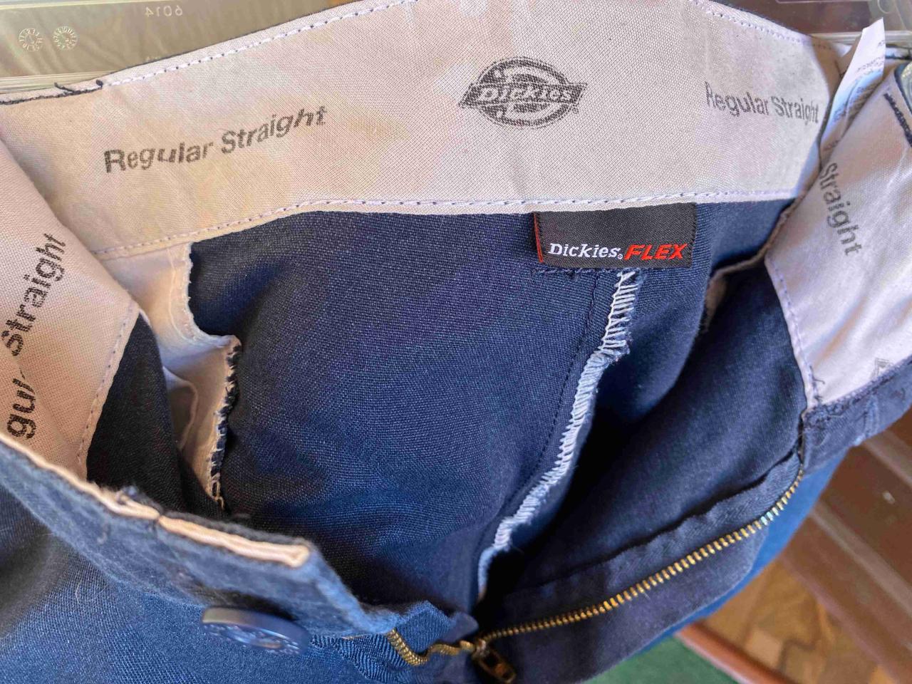 Pantalón cargo azul oscuro - miniatura 2