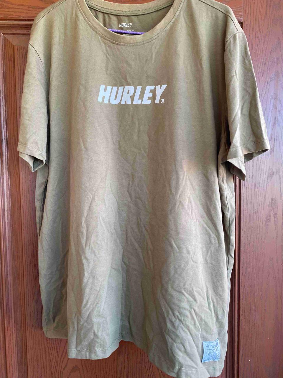 Polera Hurley verde oliva - miniatura 1