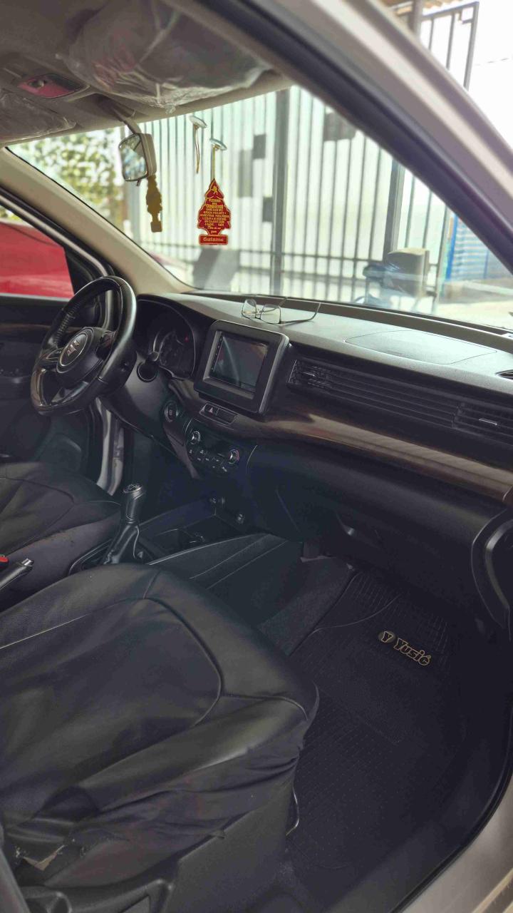 Suzuki ertiga 2021 - miniatura 4