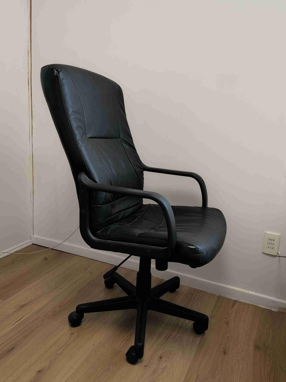 Silla de oficina ergonómica negra - miniatura 4