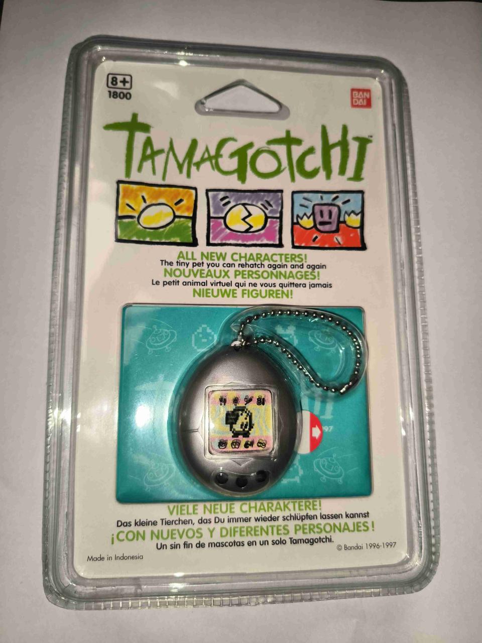 Tamagotchi en empaque original 1997 - miniatura 1