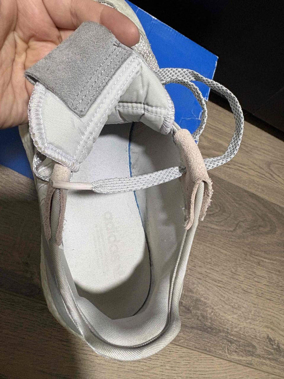 Zapatillas Adidas grises y rosas - miniatura 5
