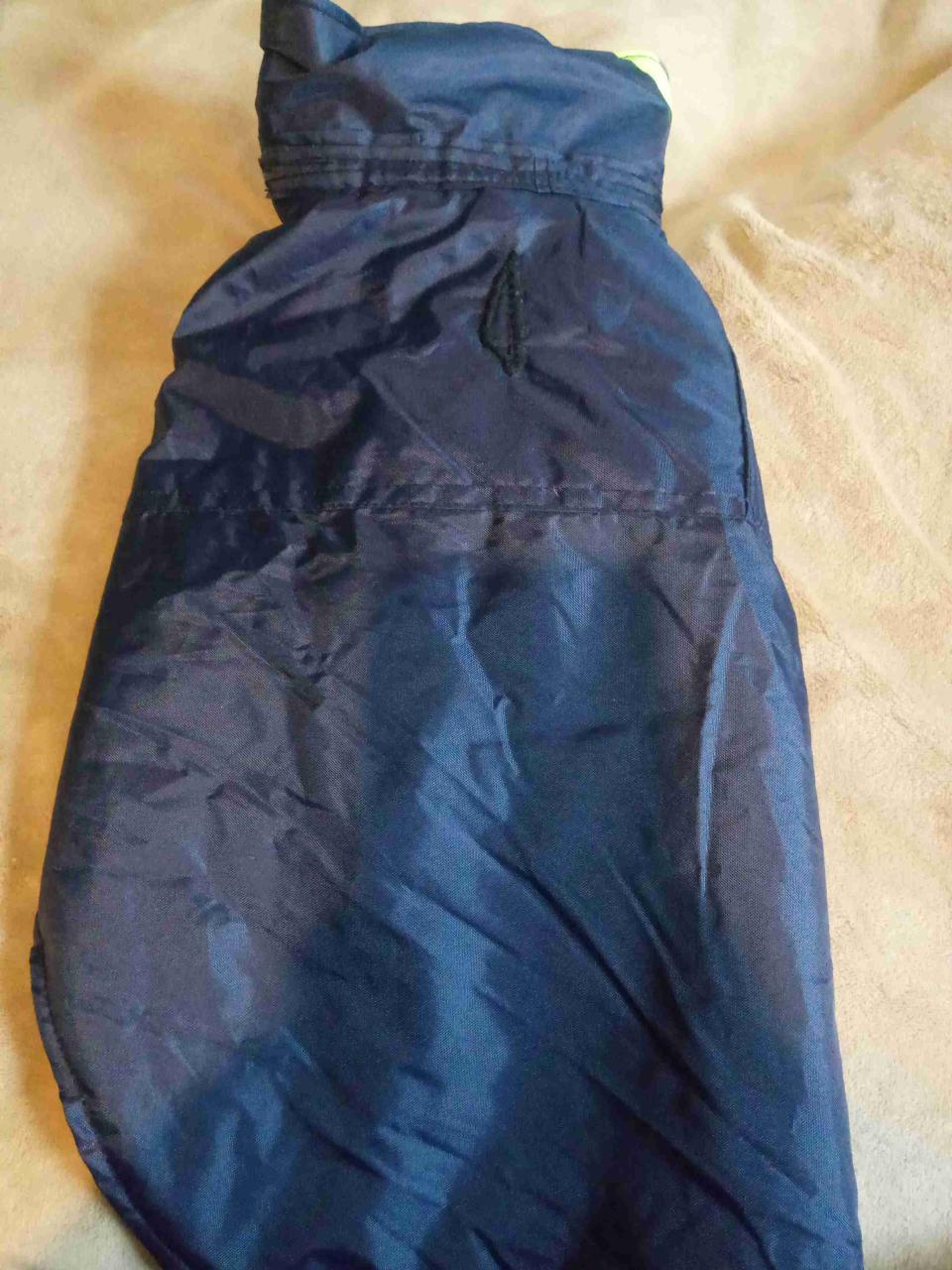 Abrigo impermeable para perro - miniatura 2