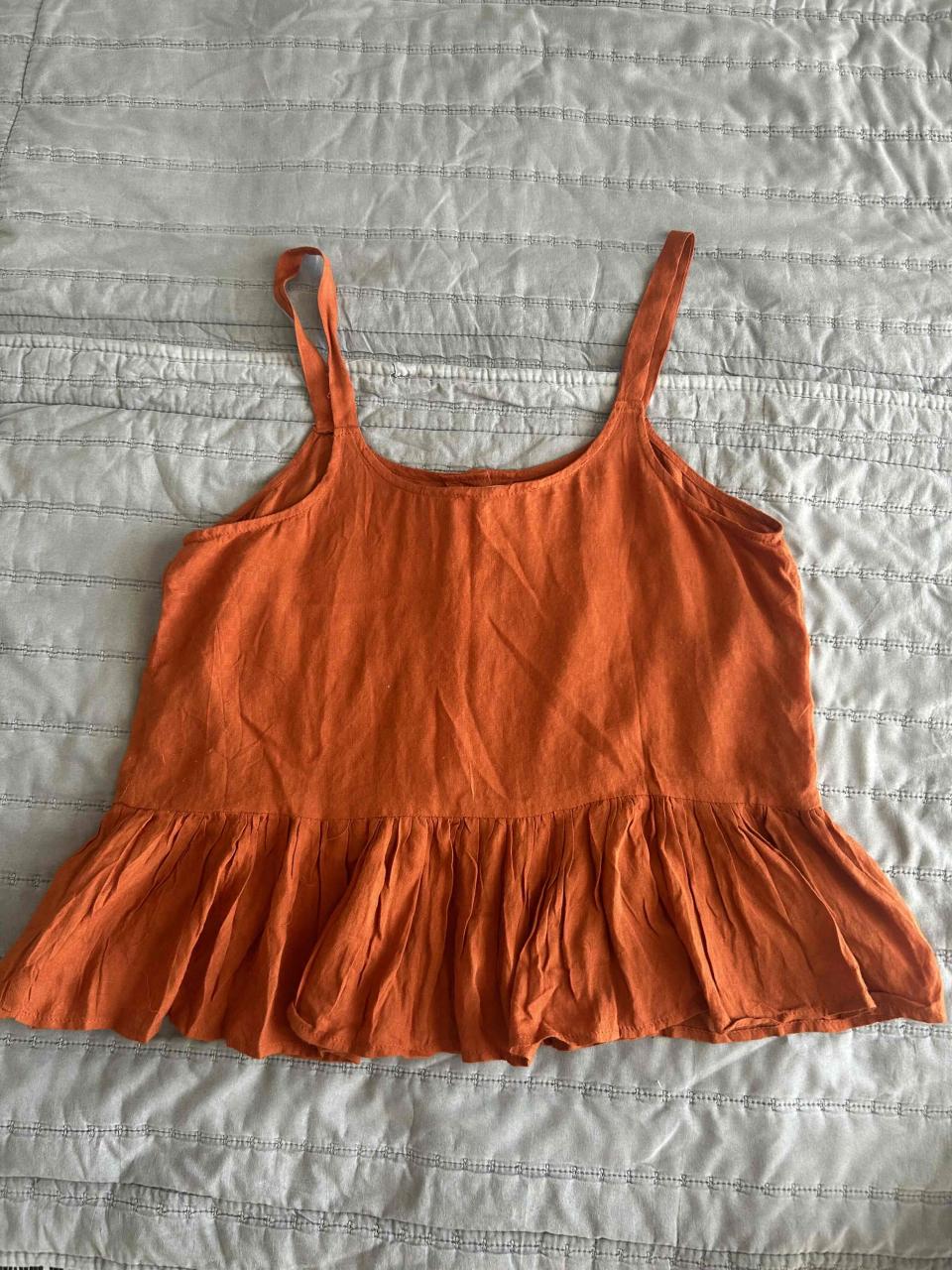 Blusa color terracota sin mangas - miniatura 4