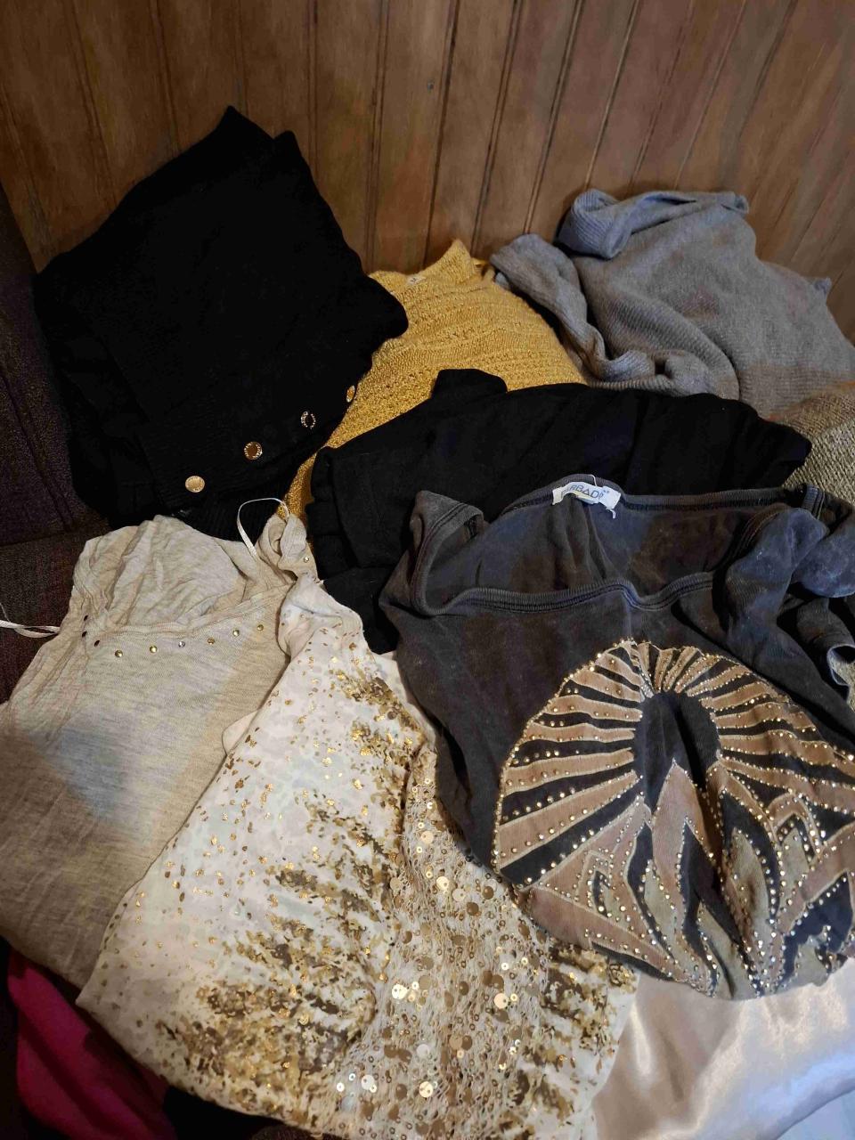 Lote de ropa mujer m y L - miniatura 3
