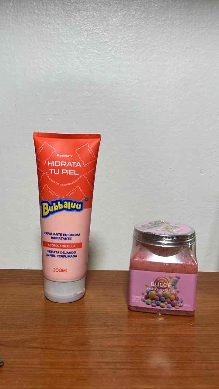 Set de exfoliantes de frutilla y dulce