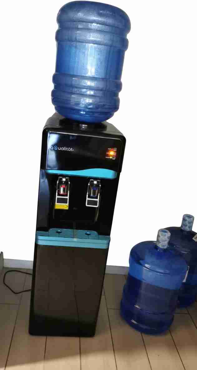 Dispensador de agua frío-calor