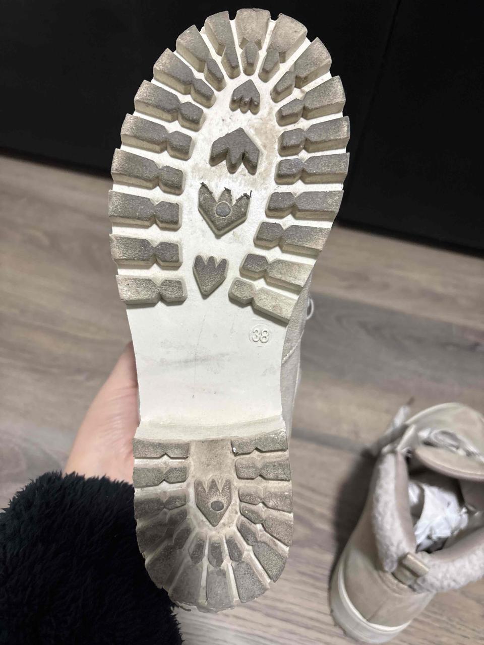 Botines beige de invierno - miniatura 4