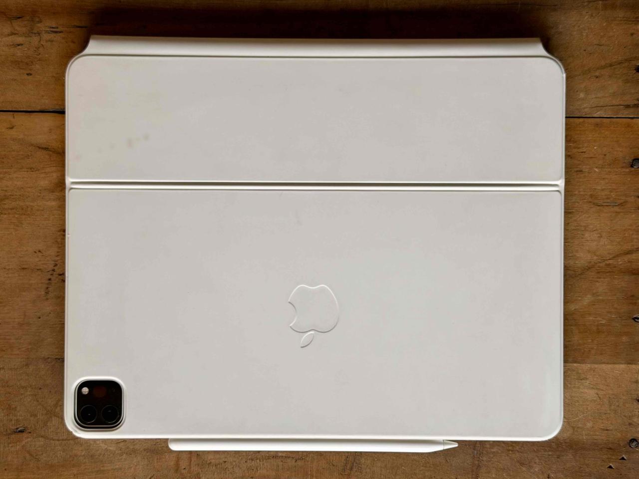 Apple iPad Pro 12.9” M2 128gb con Teclado y Lápiz - miniatura 4