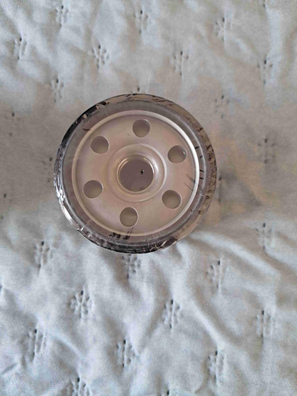 Filtro de aceite nuevo Mazda - miniatura 3
