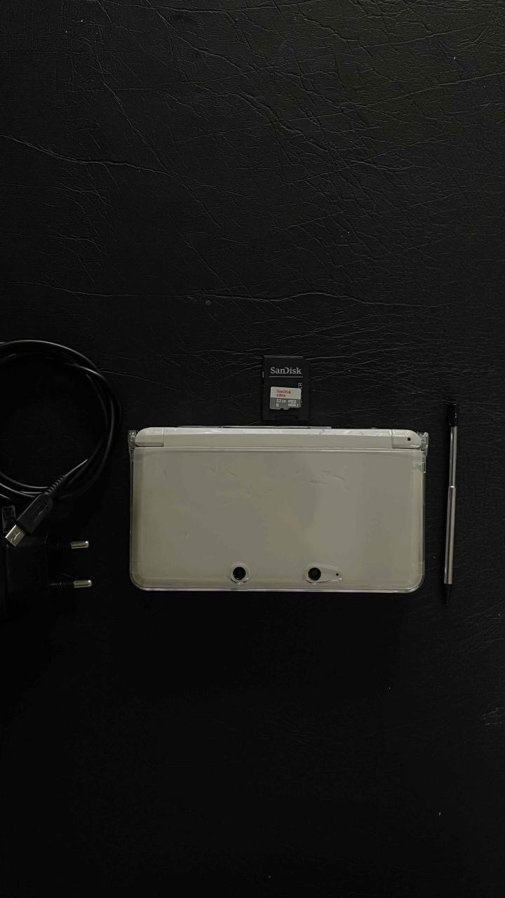 Nintendo 3DS - miniatura 2