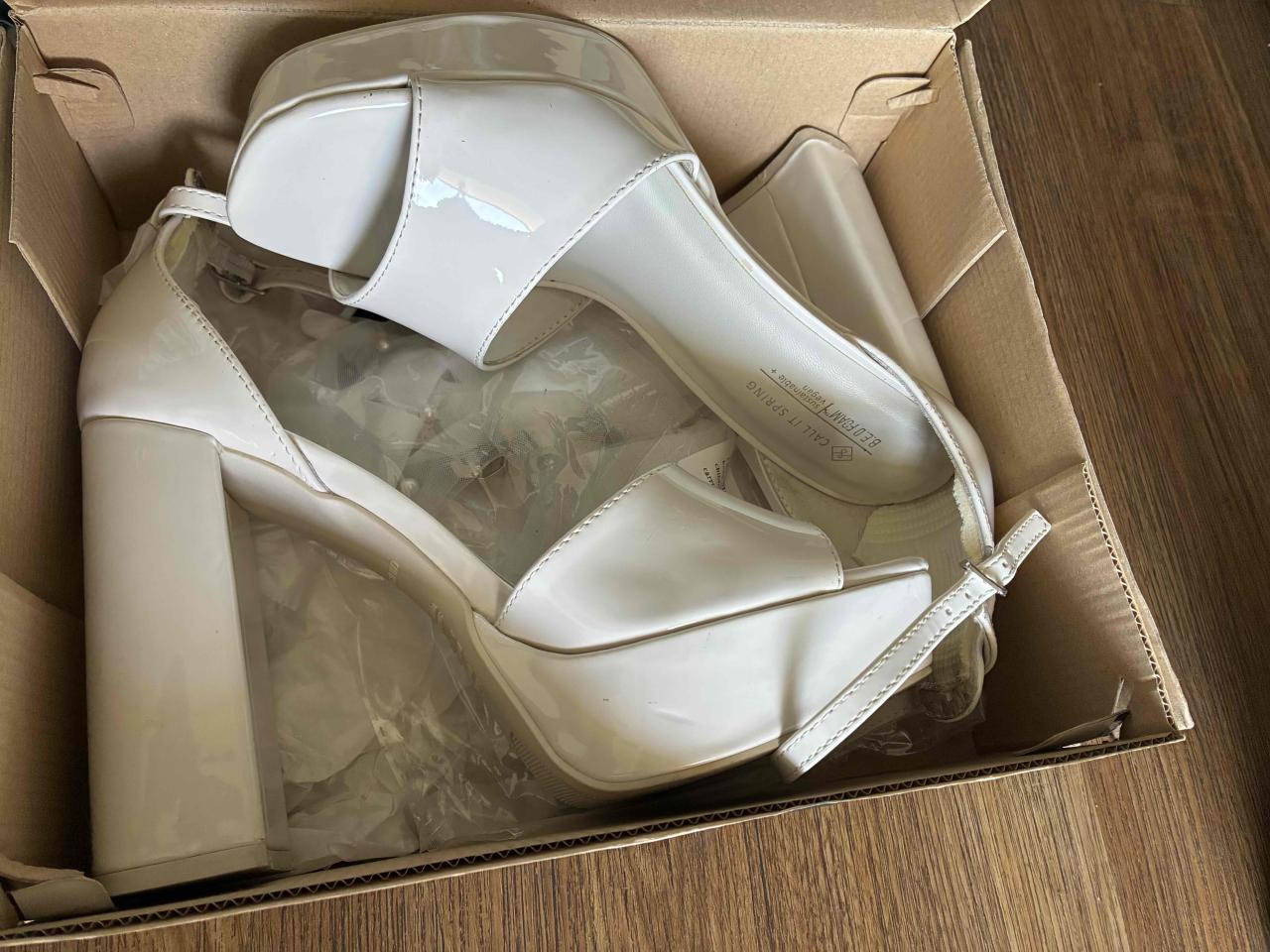Tacones blancos altos Marca Call It Spring 37 - miniatura 3