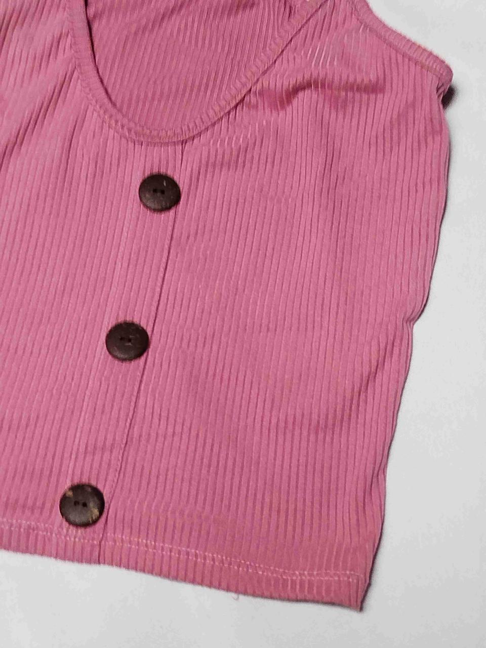 Top rosado con botones - miniatura 3
