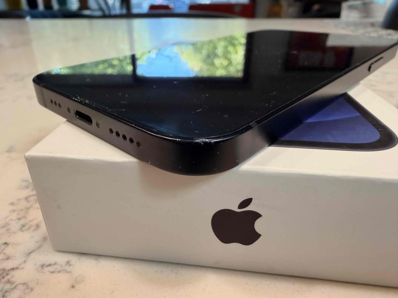 Apple iPhone 12 128gb Negro - miniatura 4