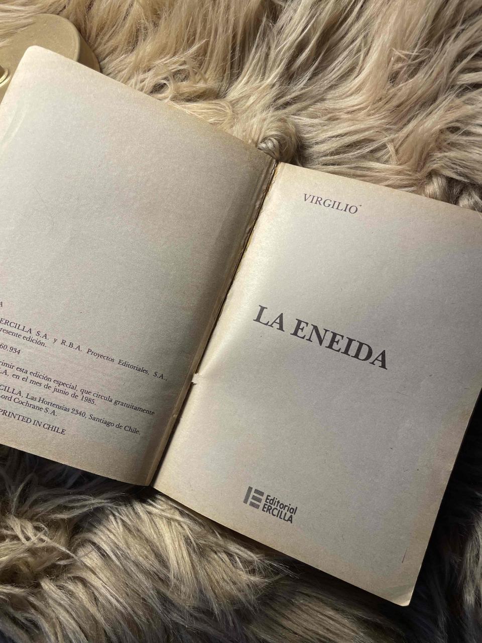 Libro La Eneida de Virgilio - miniatura 2