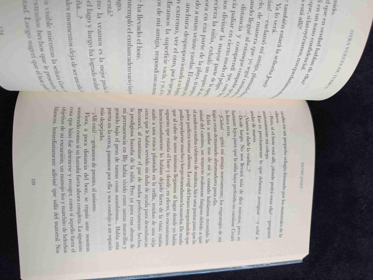 Libro Otra Vuelta de Tuerca - miniatura 3