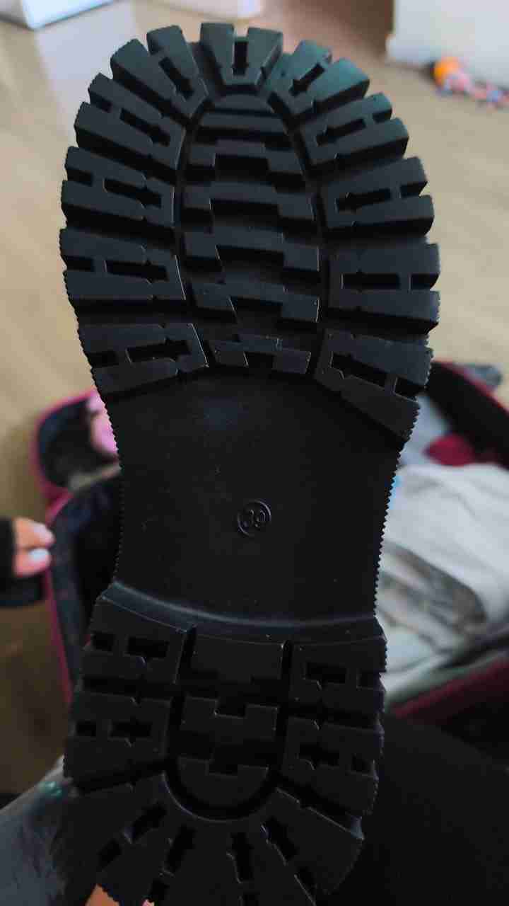 Botas negras de cuero con cierre - miniatura 3