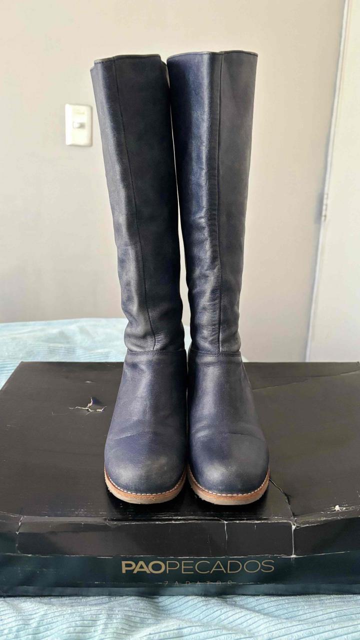 Botas altas de cuero azul - miniatura 3