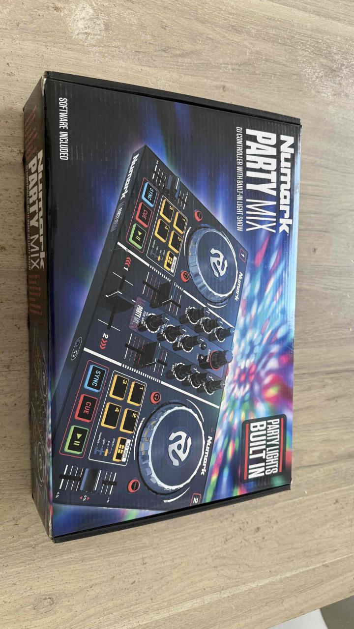 Controlador DJ Numark Party Mix - miniatura 1