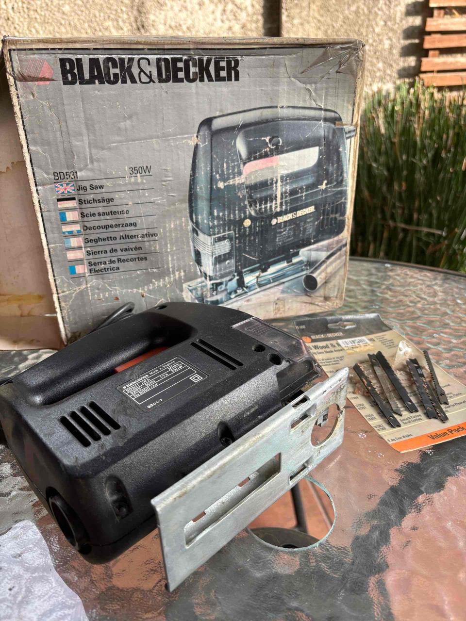 Sierra caladora Black & Decker 350W - miniatura 2