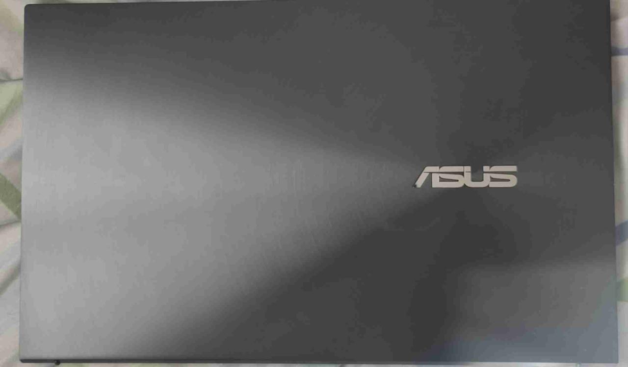 Notebook ASUS ZenBook GAMER - miniatura 2