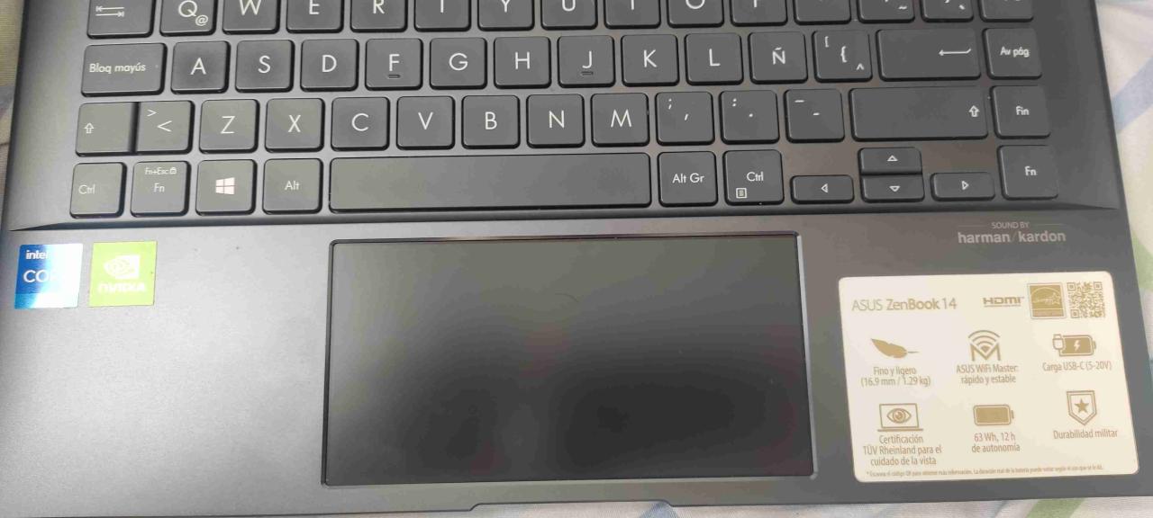 Notebook ASUS ZenBook GAMER - miniatura 3