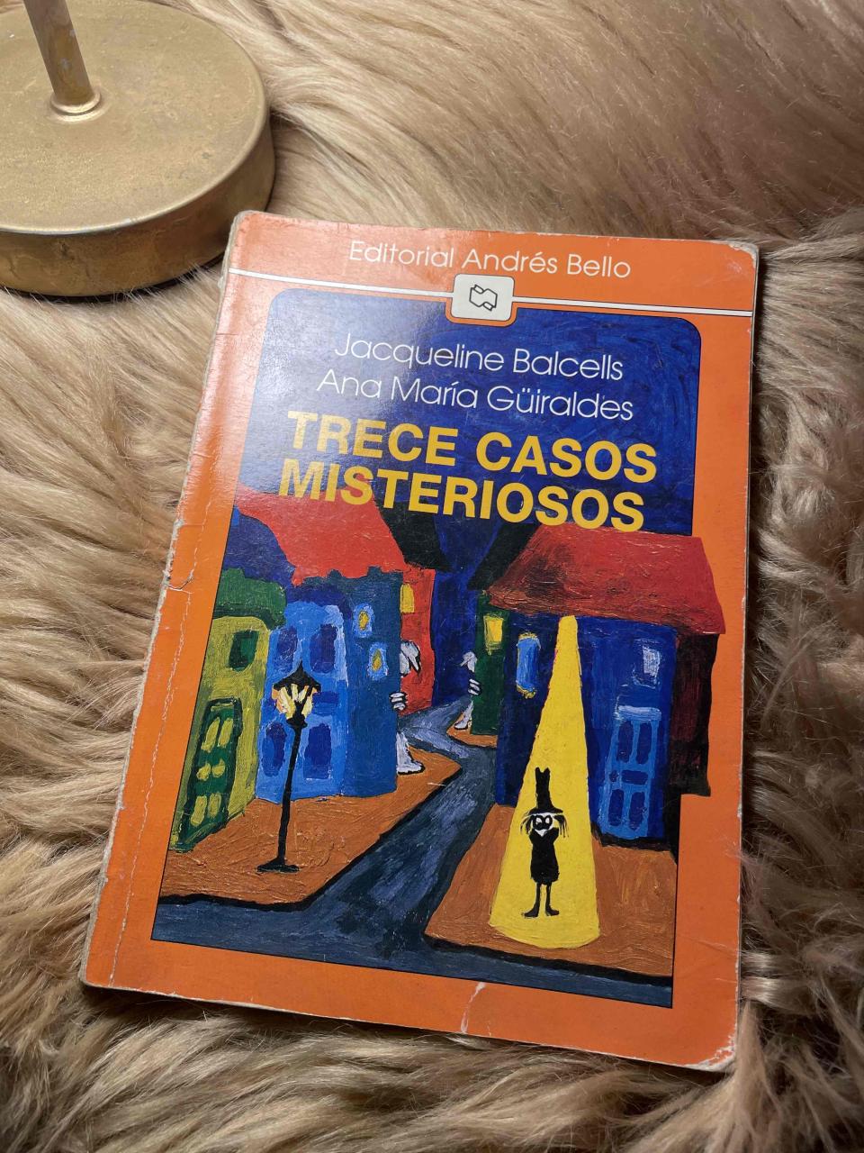 Libro Trece Casos Misteriosos - miniatura 1