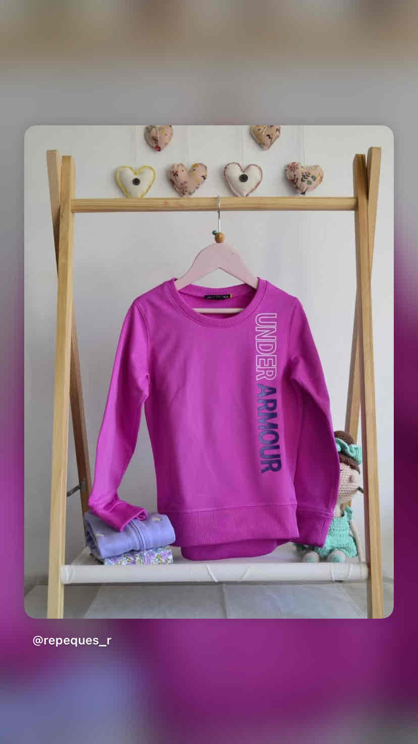 Polerón fucsia Under Armour talla 6