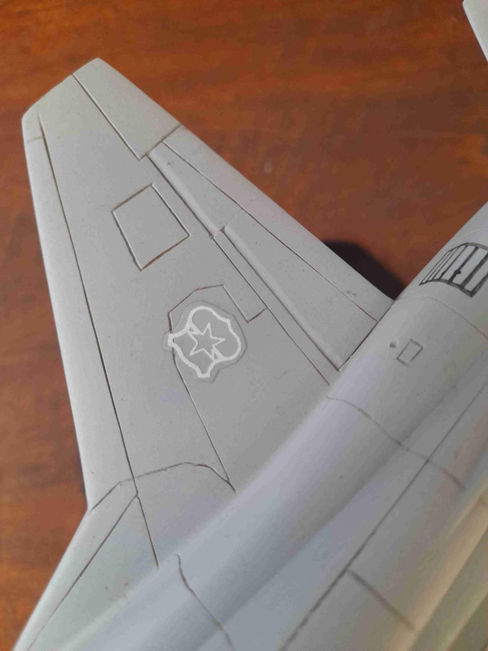 Avión militar a escala Fach - miniatura 4