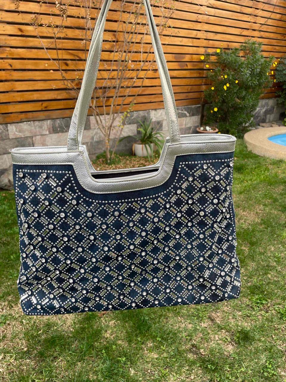 Cartera azul con pedrería - miniatura 1