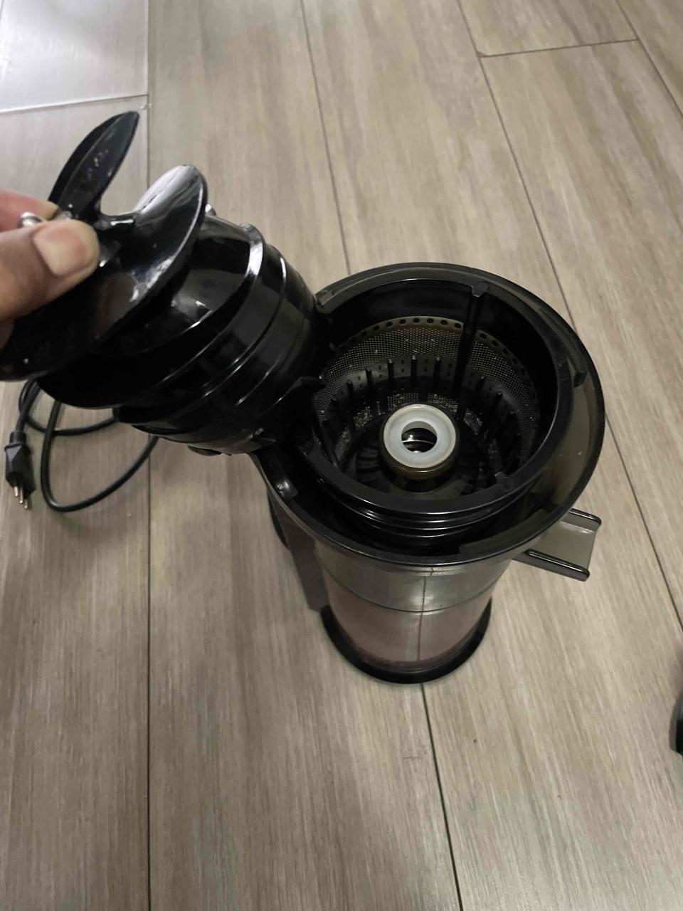Extractor de jugo eléctrico rojo - miniatura 2