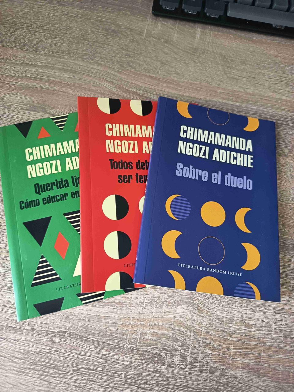 Pack de libros Chimamanda Ngozi Adichie - miniatura 1
