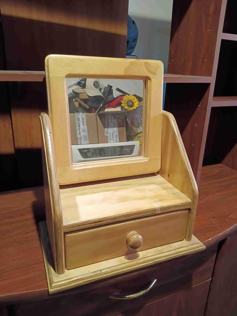 Remate de muebles - miniatura 2