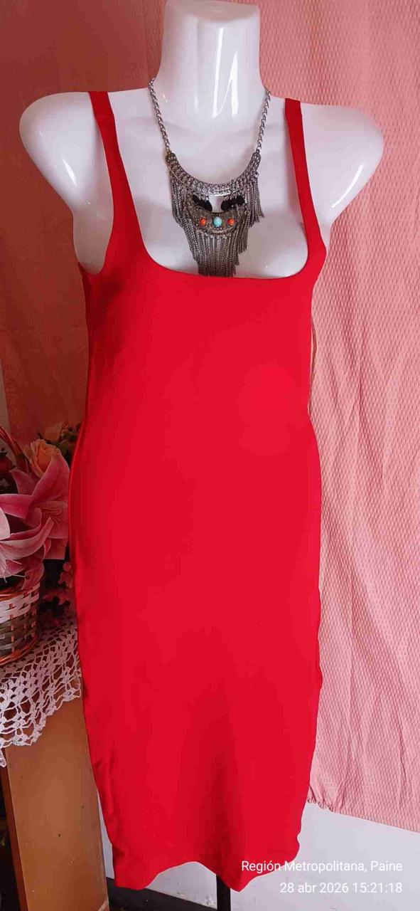 Vestido ajustado rojo elegante