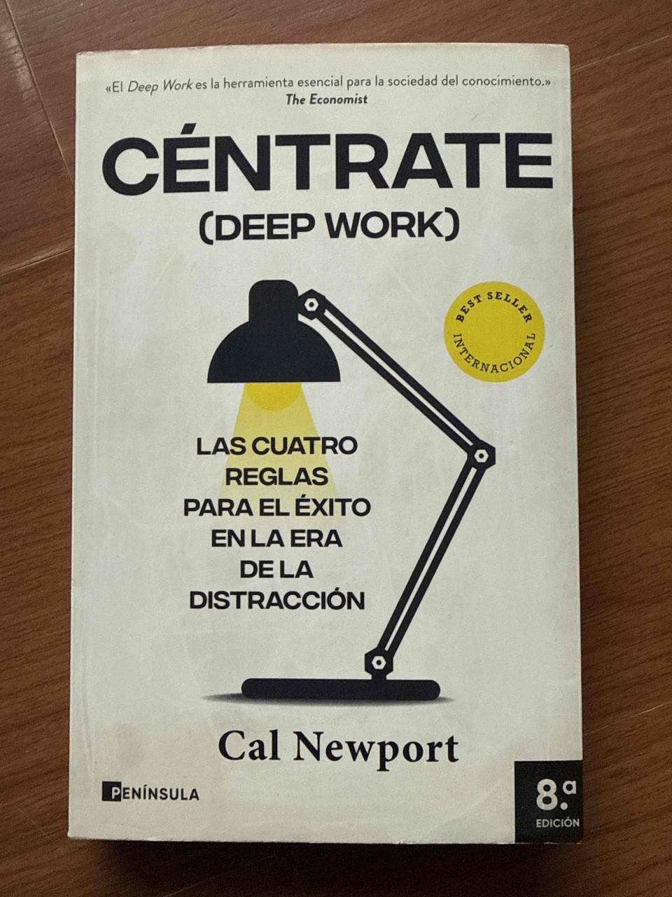 Libro "Céntrate" Cal Newport