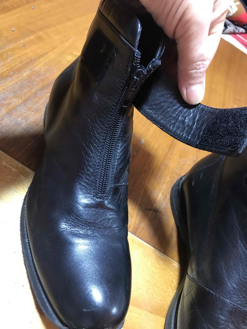 Botas de cuero negro para mujer . - miniatura 2
