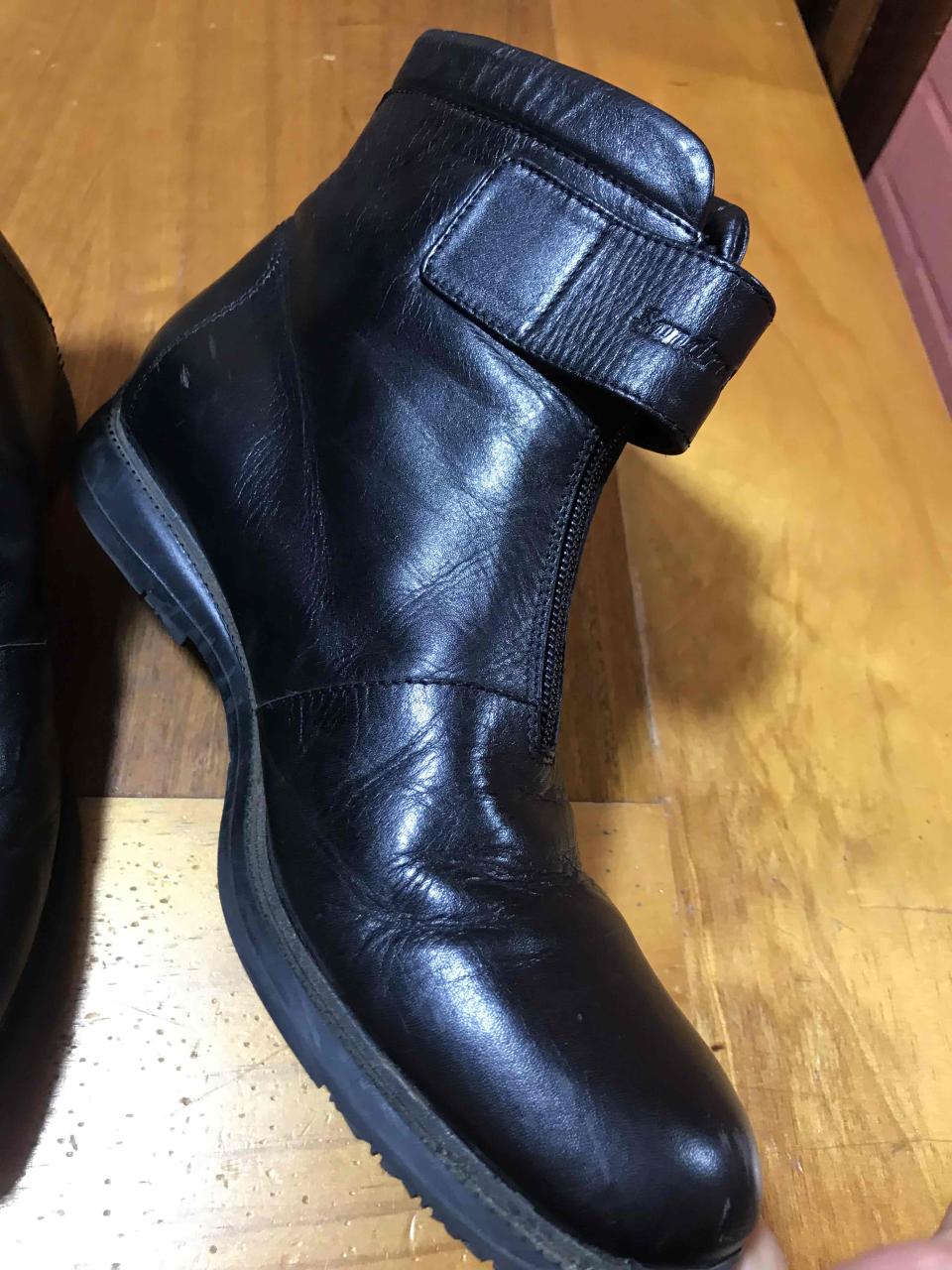 Botas de cuero negro para mujer . - miniatura 3