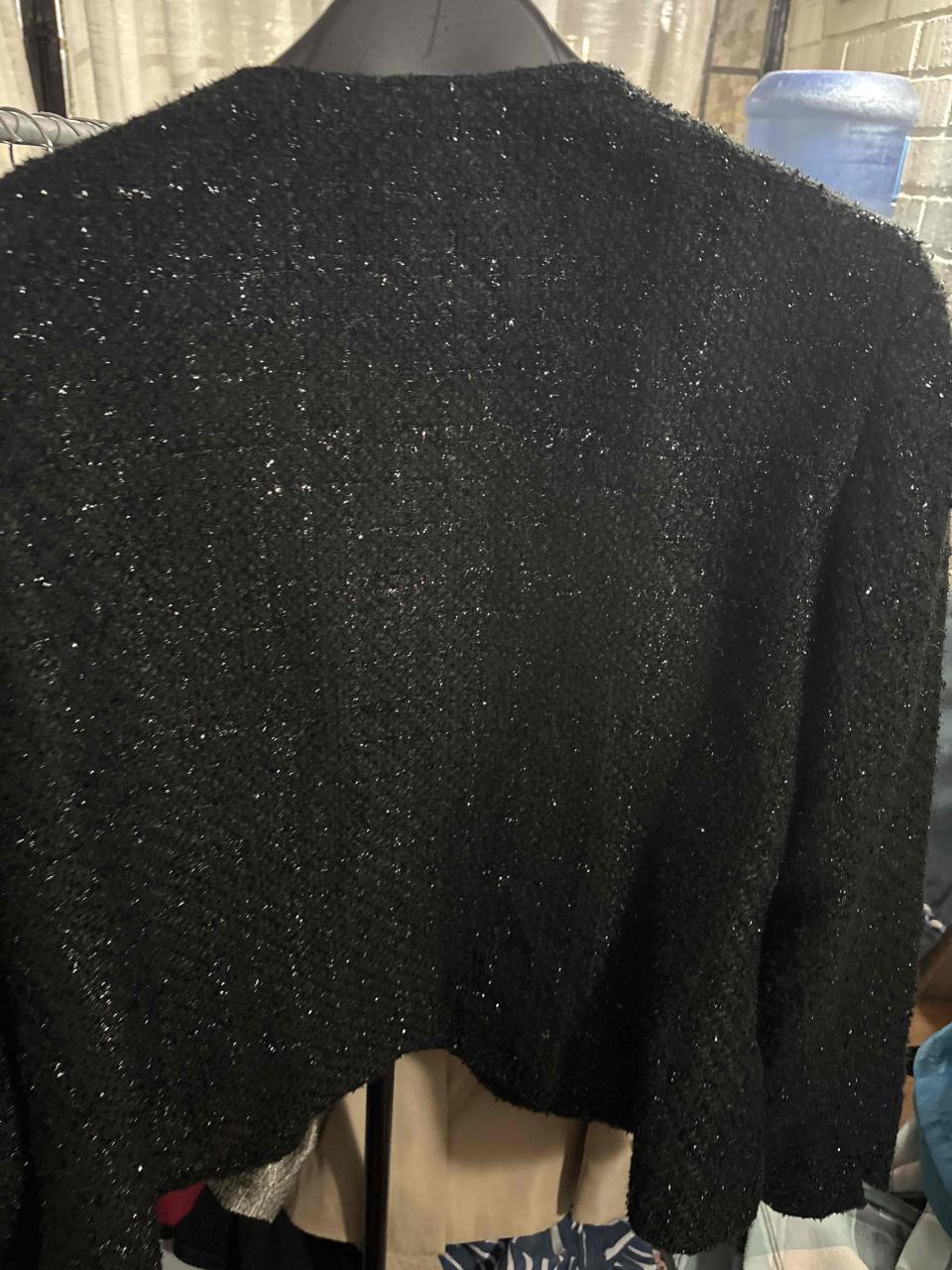 Chaqueta negra Joneswear - miniatura 2