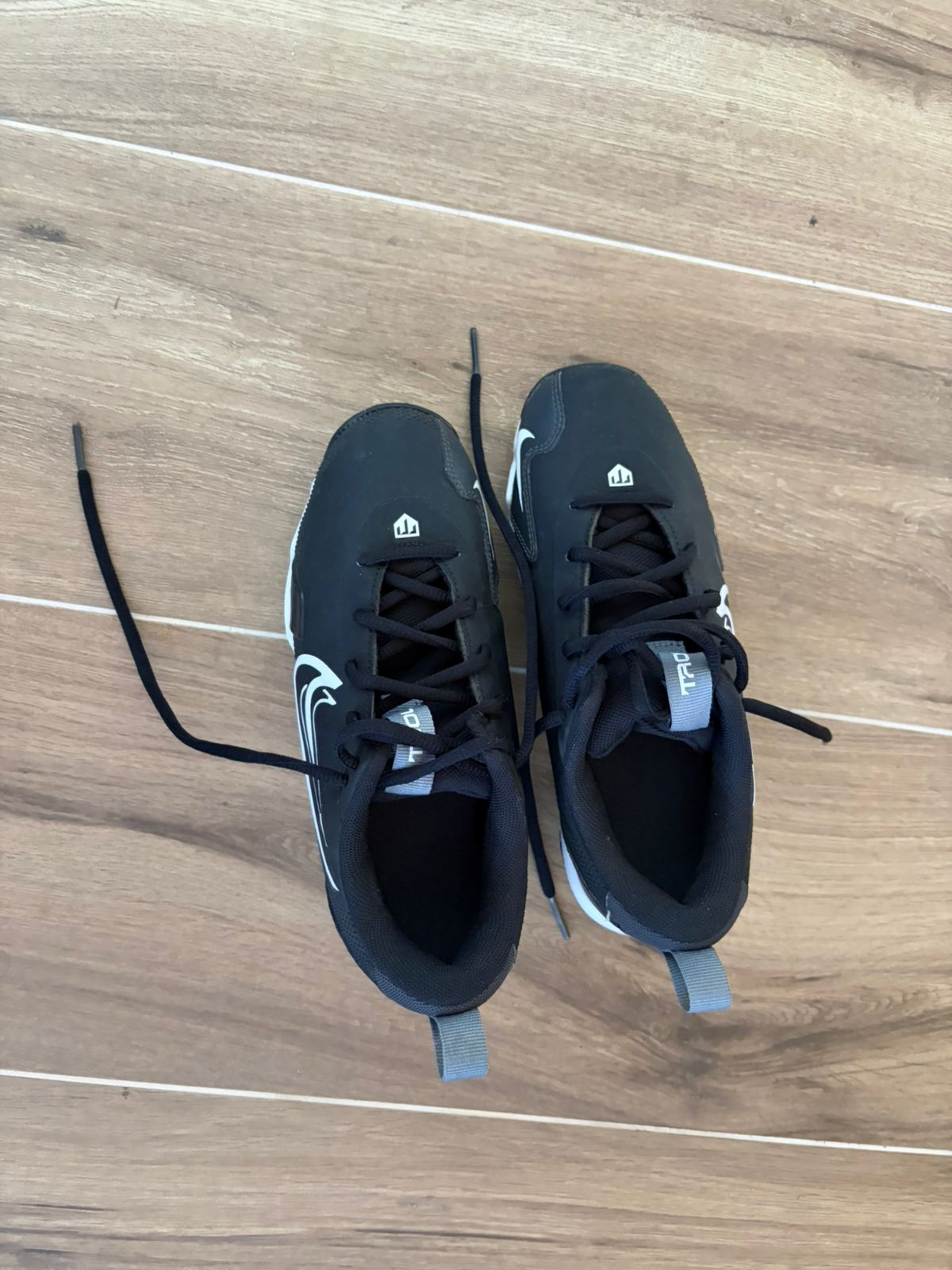 Toperoles Nike Taout - miniatura 2