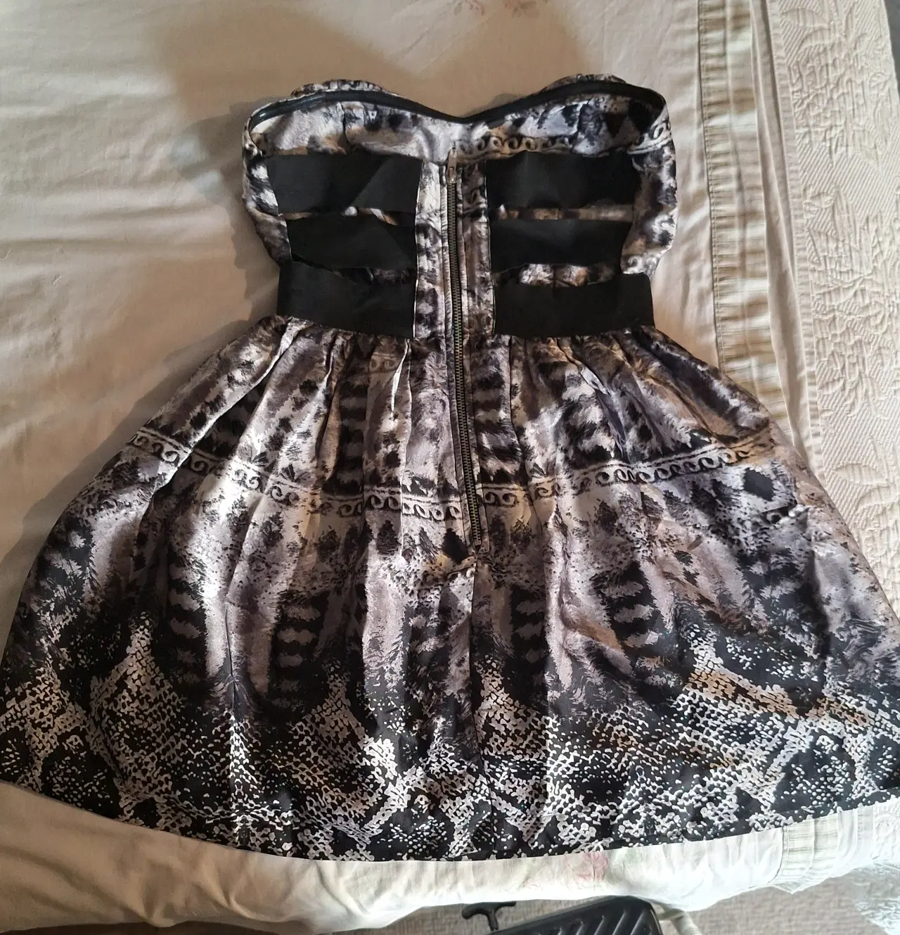 Vestido strapless estampado - miniatura 2