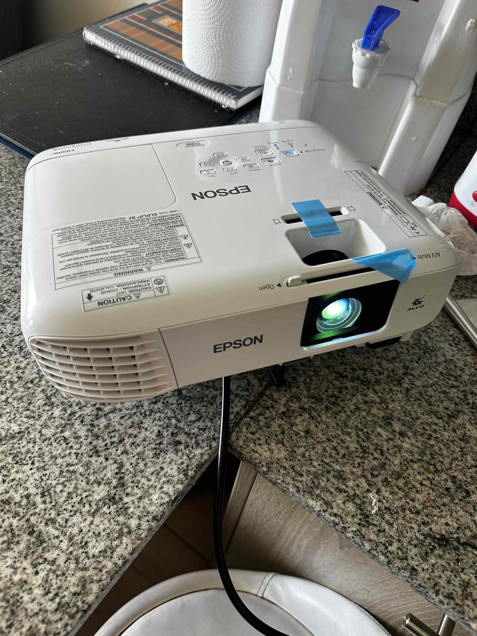 Proyector Epson 119W con lámparas de repuesto - miniatura 6