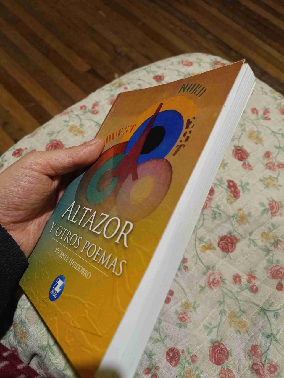 Libro Altazor y Otros Poemas - miniatura 3