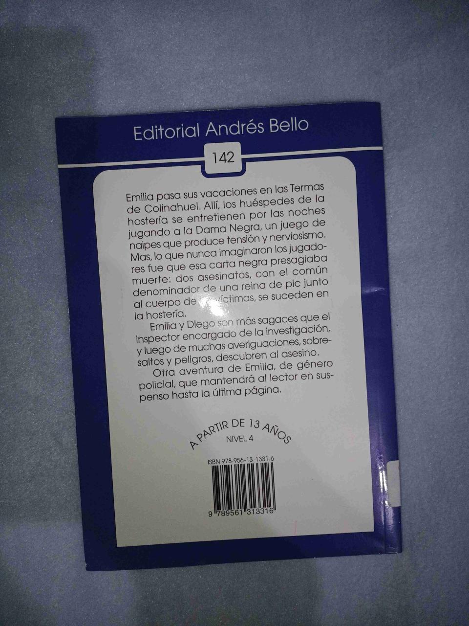 Emilia y la Dama Negra - Libro - miniatura 2