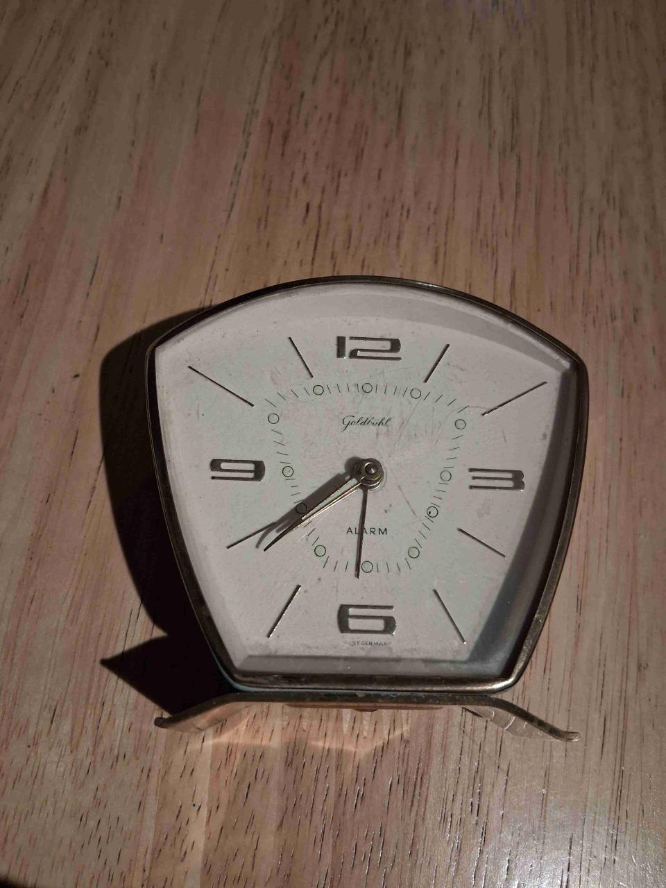 Reloj despertador vintage Goldbühl - miniatura 1