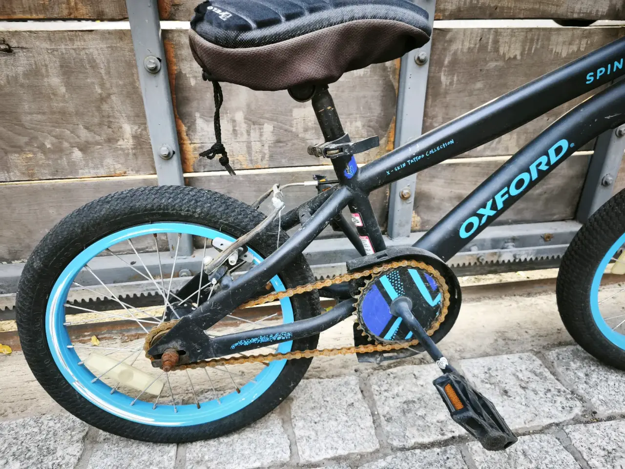 Bicicleta infantil Oxford negra y azul - miniatura 3