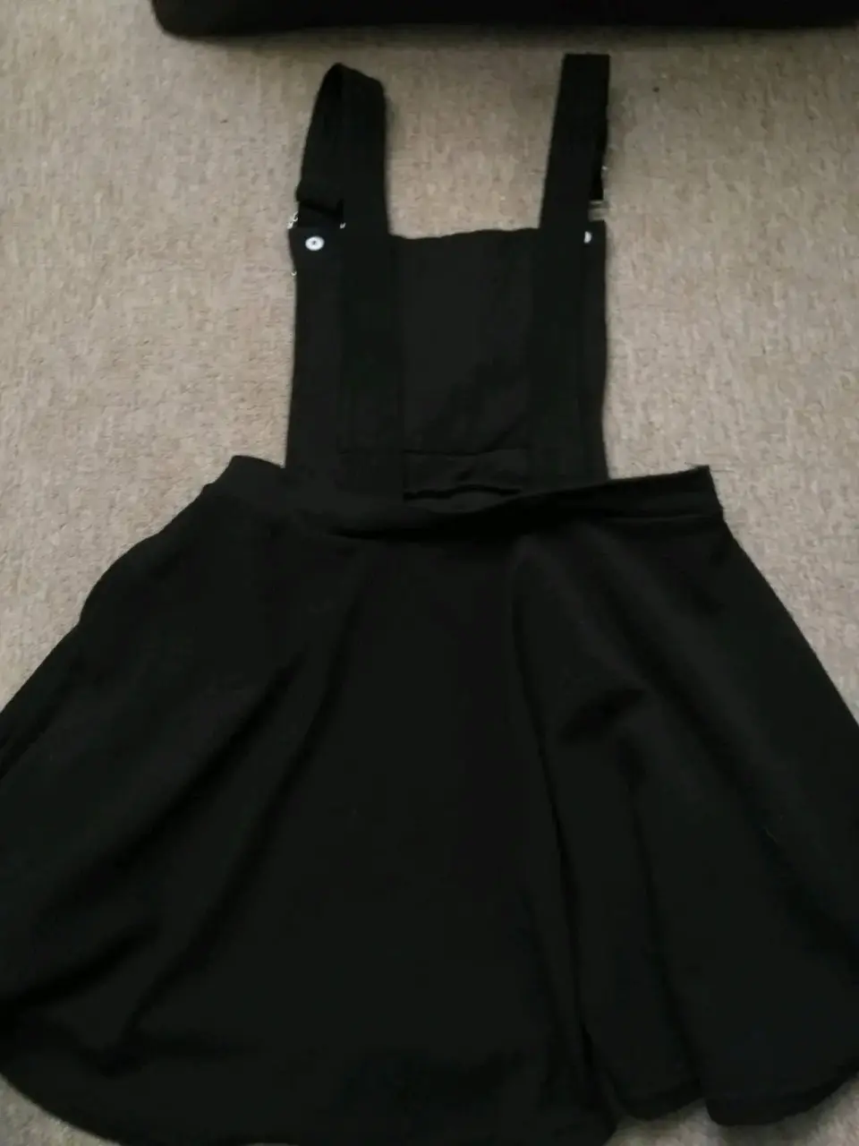Vestido negro con tirantes escoceses - miniatura 2
