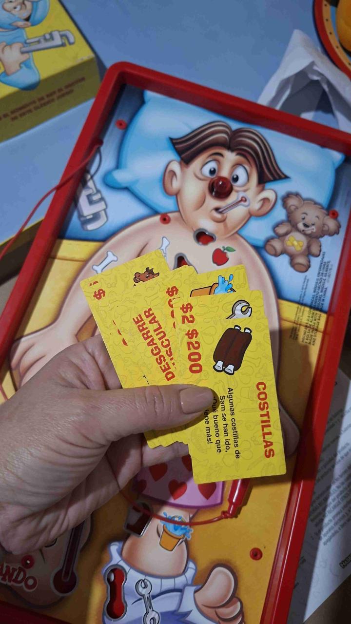 Juego Operando de Hasbro - miniatura 3