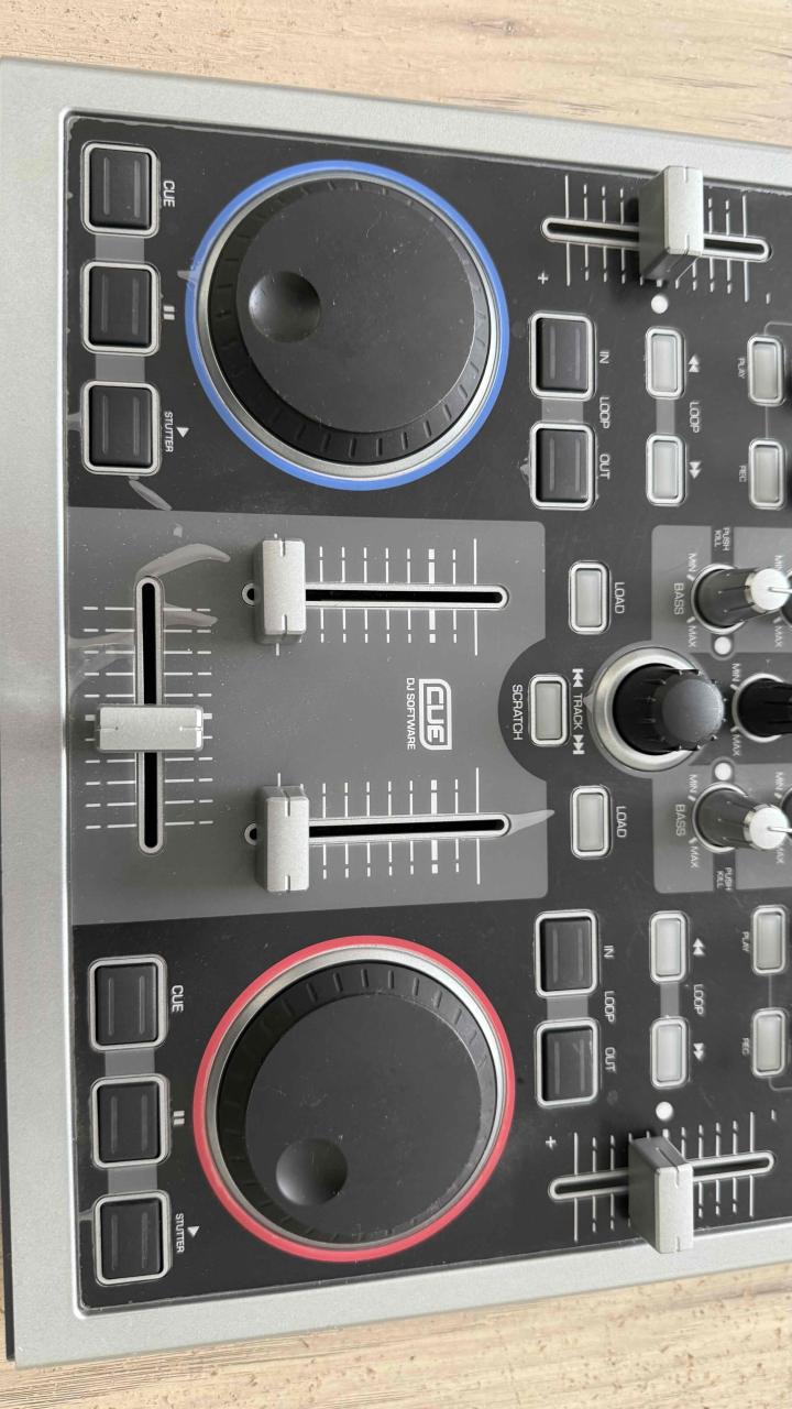 Controlador DJ Numark Total control - miniatura 2