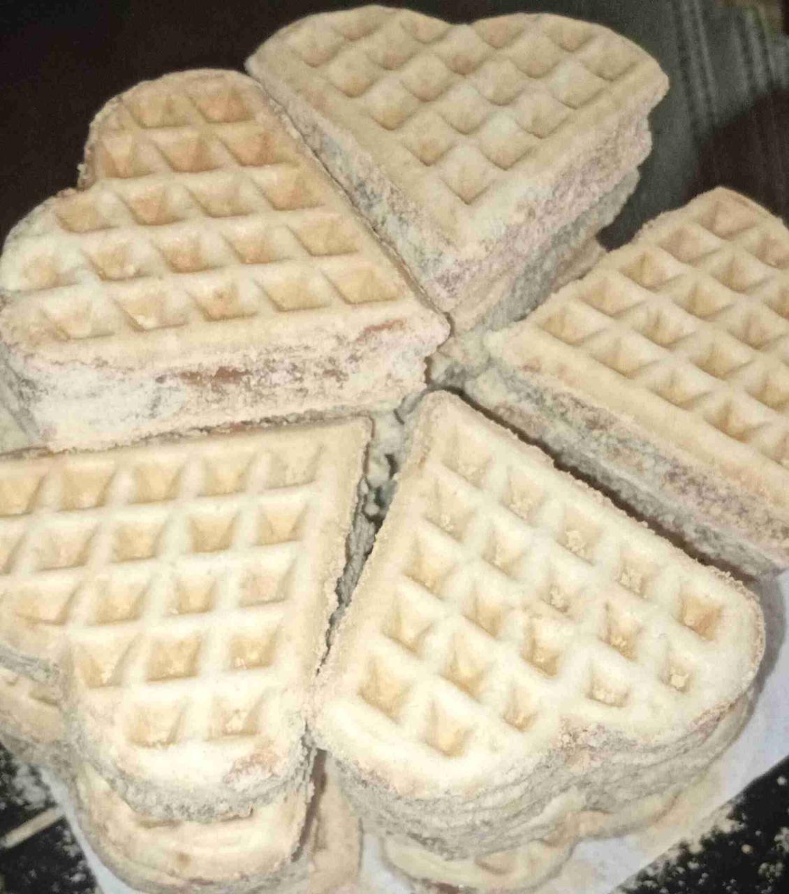 Galletas tipo waffles en forma de corazón - miniatura 1